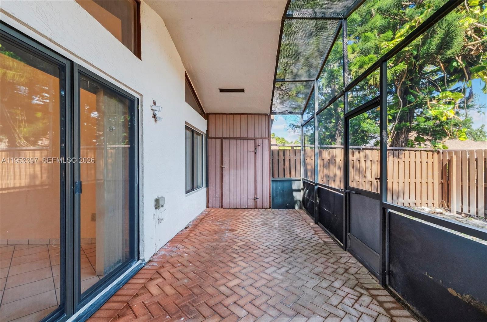 OMEGA VILLAS 3 CONDO - Residential