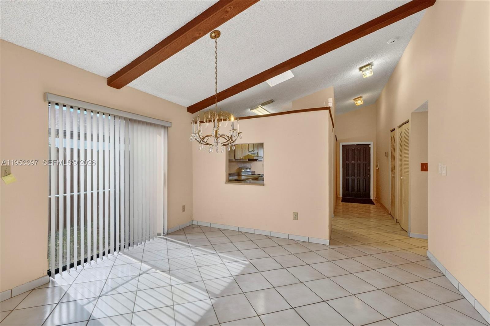 OMEGA VILLAS 3 CONDO - Residential