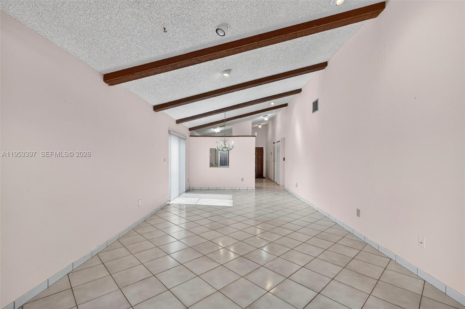 OMEGA VILLAS 3 CONDO - Residential