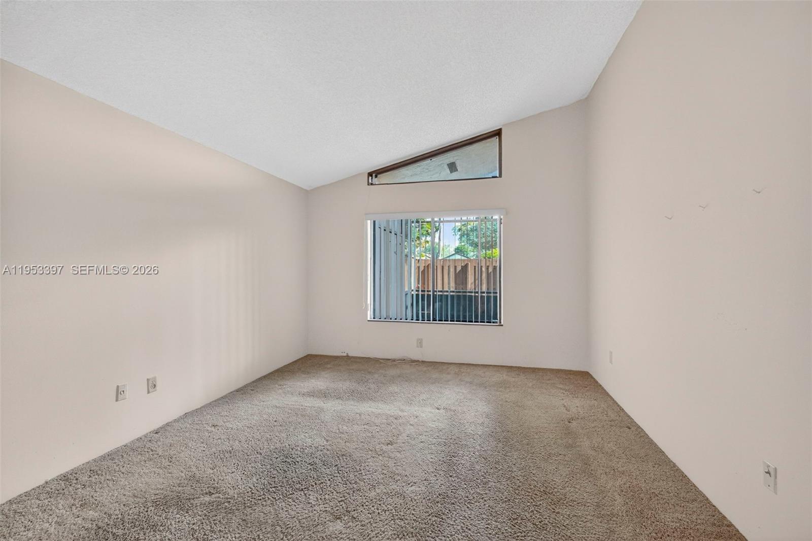 OMEGA VILLAS 3 CONDO - Residential