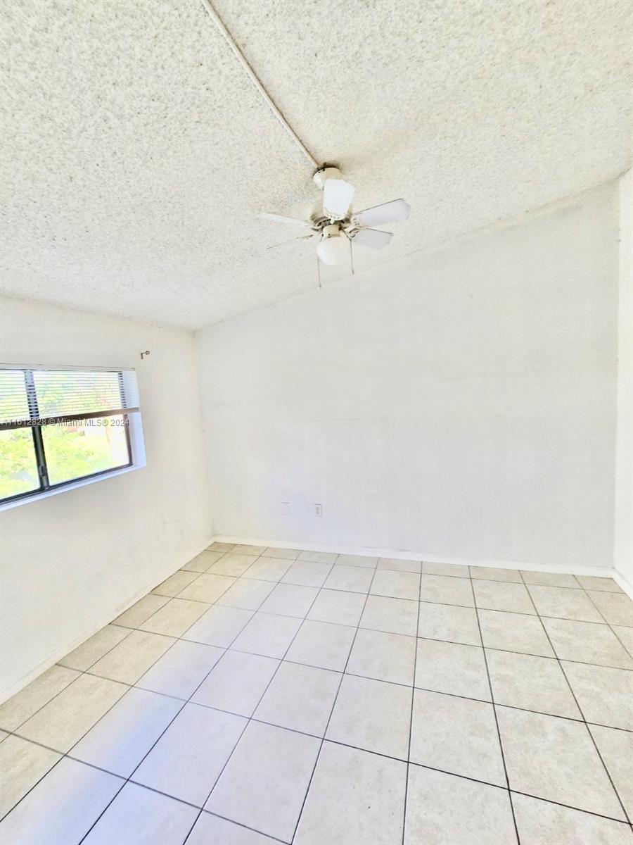 PALMS OF PEMBROKE CONDO - Residential