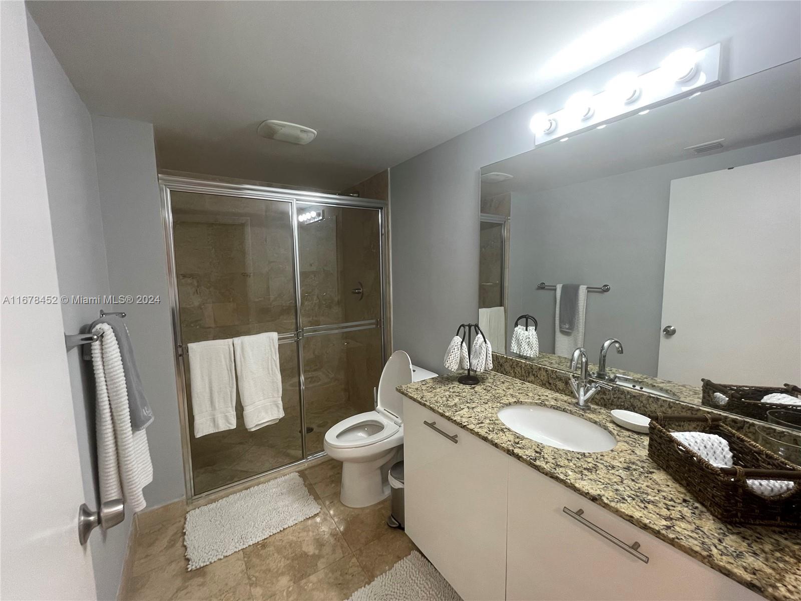 BRICKELL ON THE RIVER S T - Residential Lease