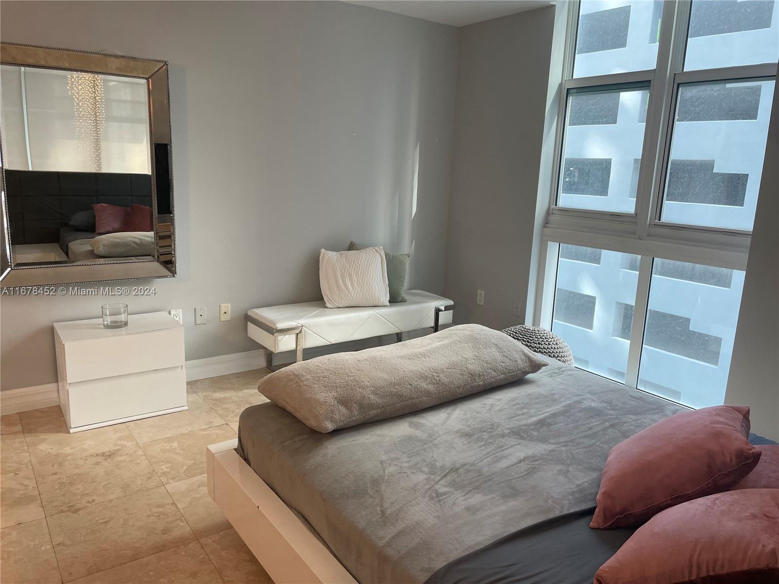 BRICKELL ON THE RIVER S T - Residential Lease