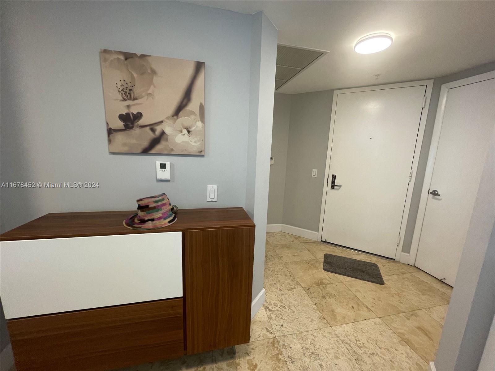 BRICKELL ON THE RIVER S T - Residential Lease
