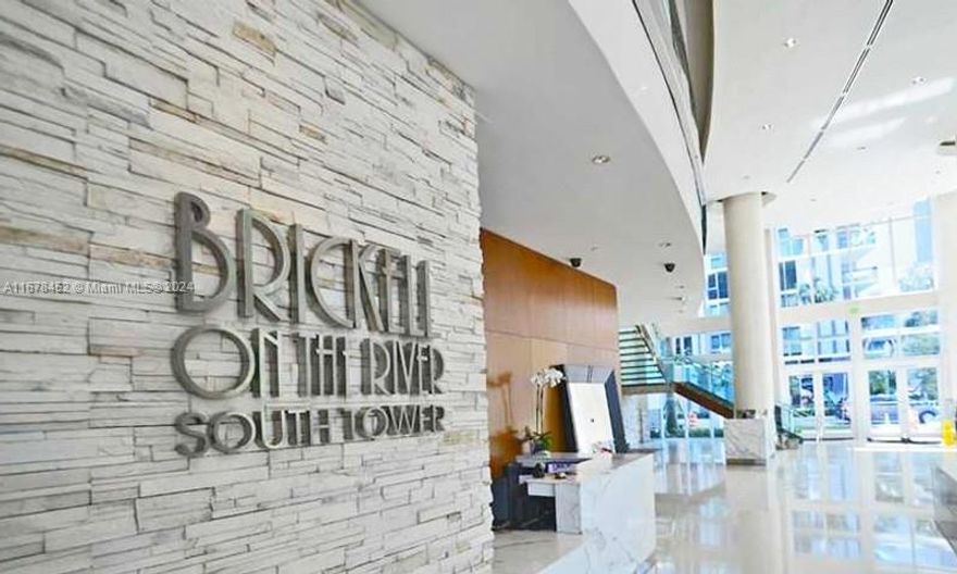VACANT & EASY TO SEE! Step into limitless living in this modern 2-story Brickell loft! FULLY FURNISHED. Located on the Miami River, this prime location is next door to the Metro Mover, within walking distance to Downtown, and just one block from Brickell City Centre. The full-service building offers top-notch amenities for a truly exceptional living experience.The amenities include sauna, lockers & dressing area, gym, aerobics & yoga studio, 24 hour valet, business center, infinity pool & sun deck, walking distance to shops, restaurants, Brickell Village, Brickell City Center & public transportation, assigned parking and valet available. NOT SHORT TERM  RENT ALLOW.