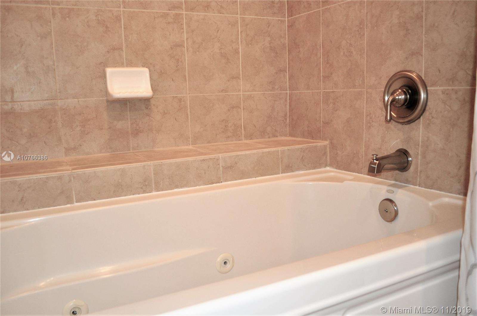 NOVA HILLS 3 CONDO - Residential