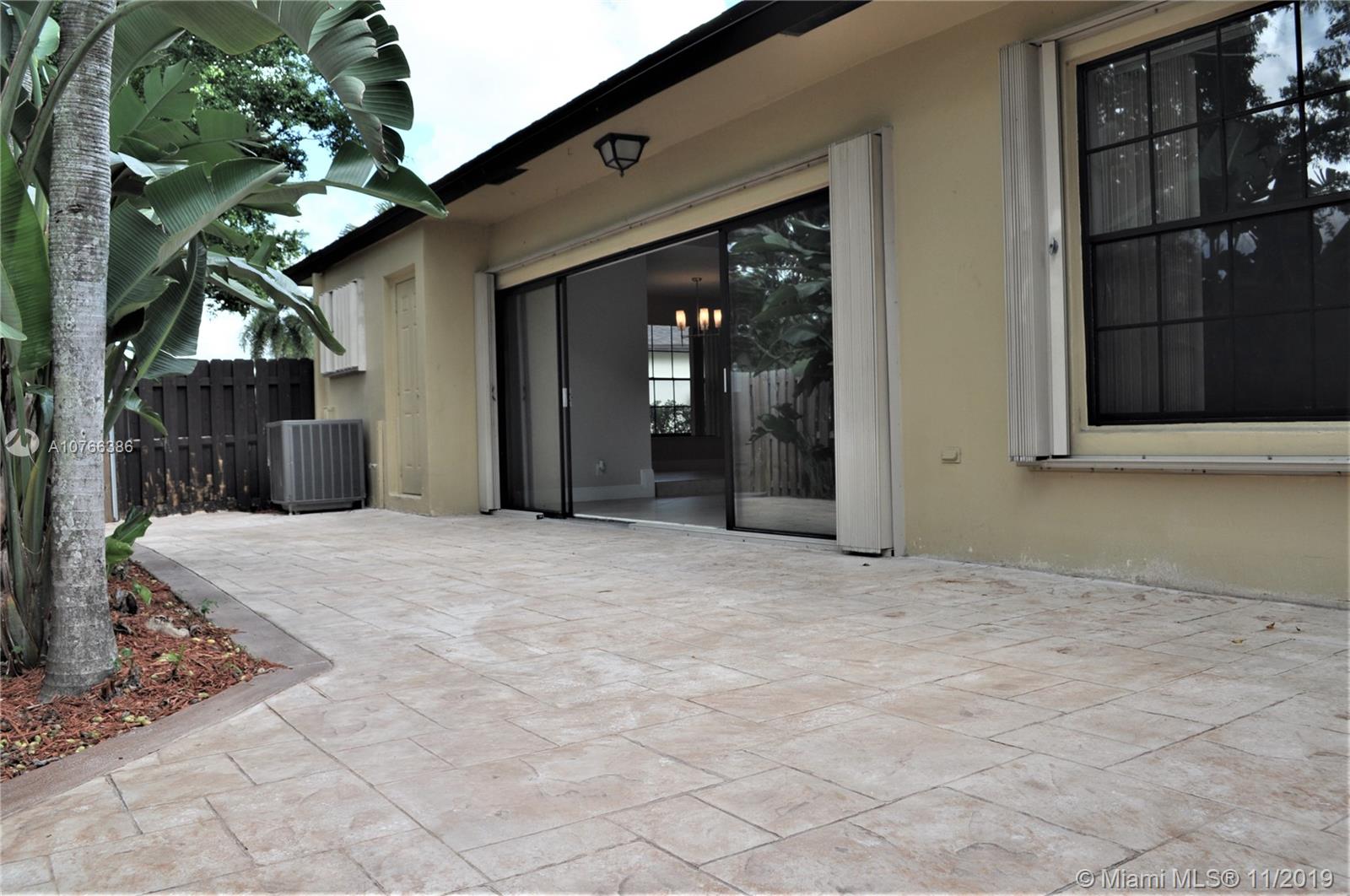 NOVA HILLS 3 CONDO - Residential