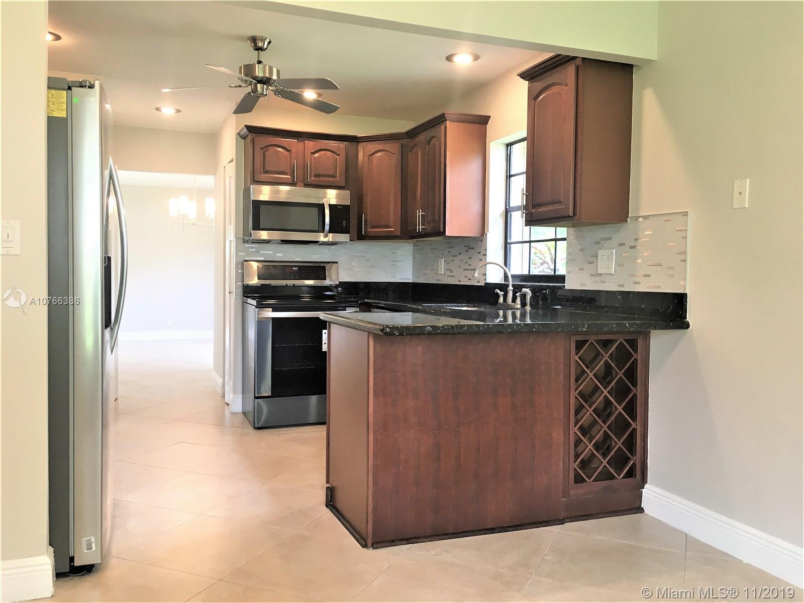 NOVA HILLS 3 CONDO - Residential