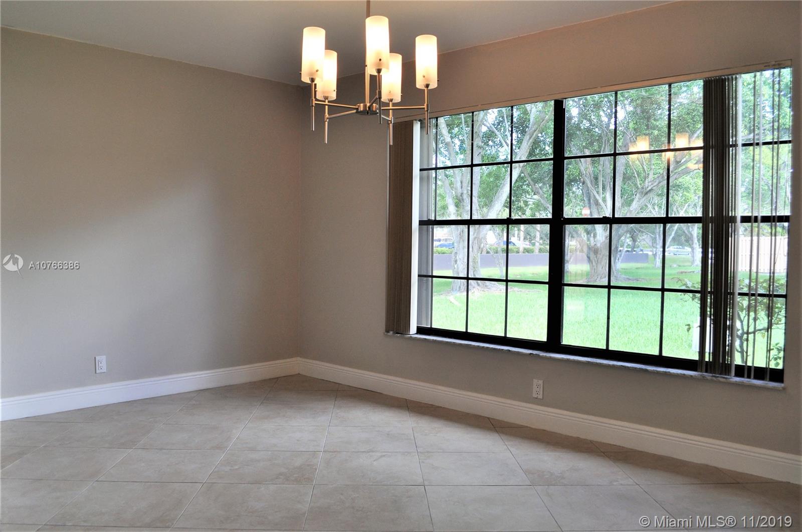 NOVA HILLS 3 CONDO - Residential