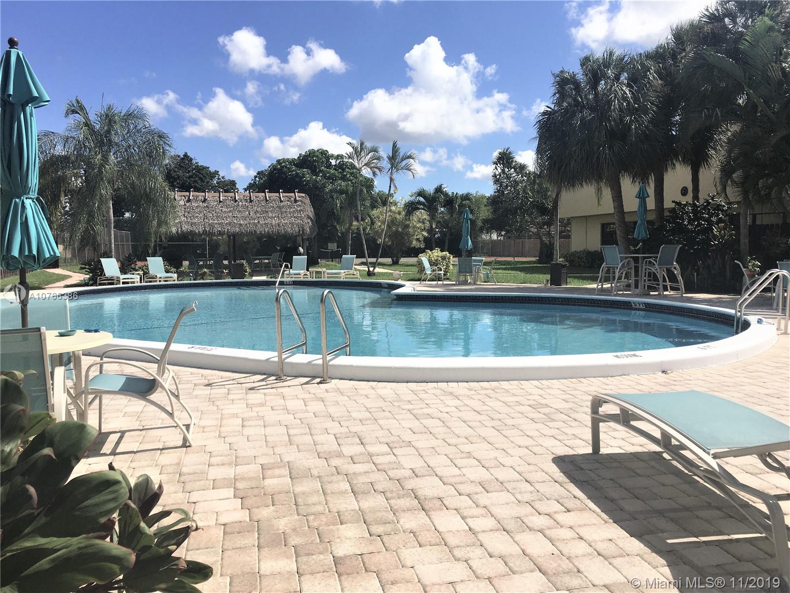 NOVA HILLS 3 CONDO - Residential