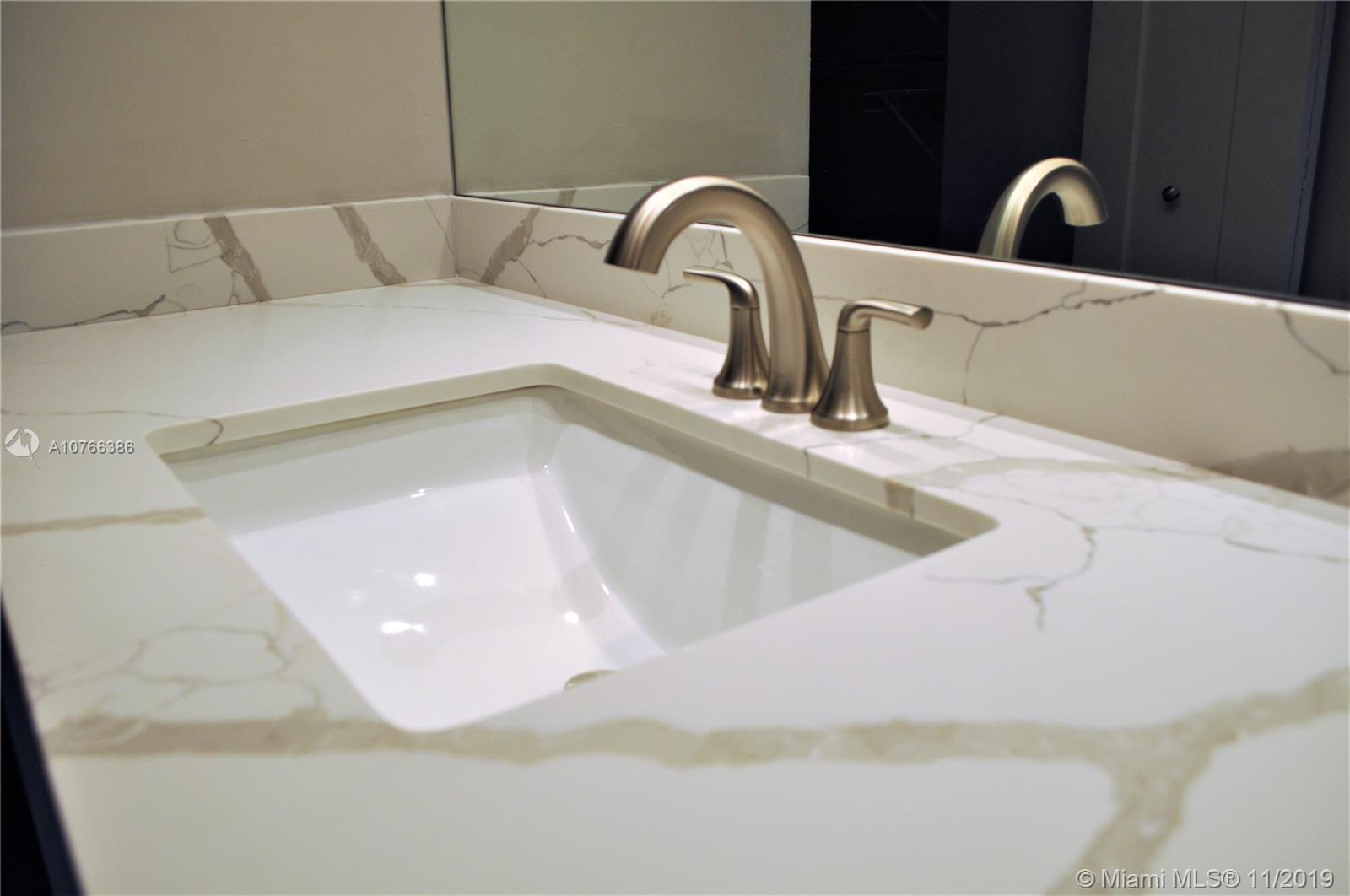 NOVA HILLS 3 CONDO - Residential