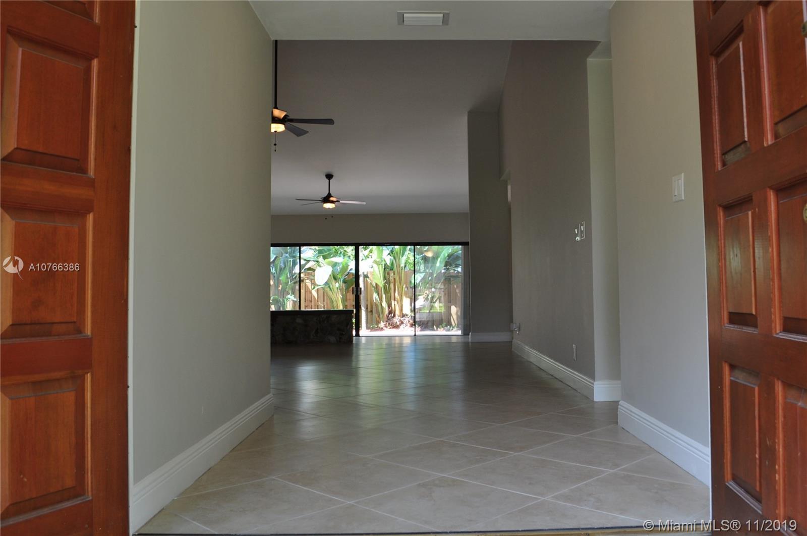 NOVA HILLS 3 CONDO - Residential