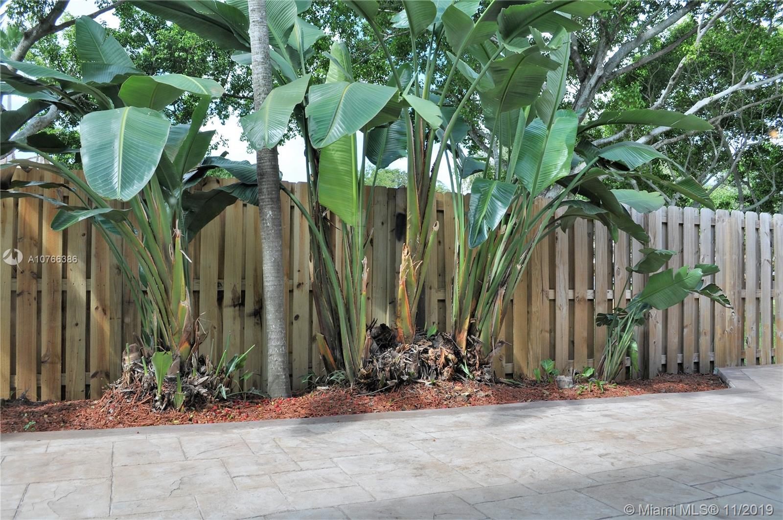 NOVA HILLS 3 CONDO - Residential