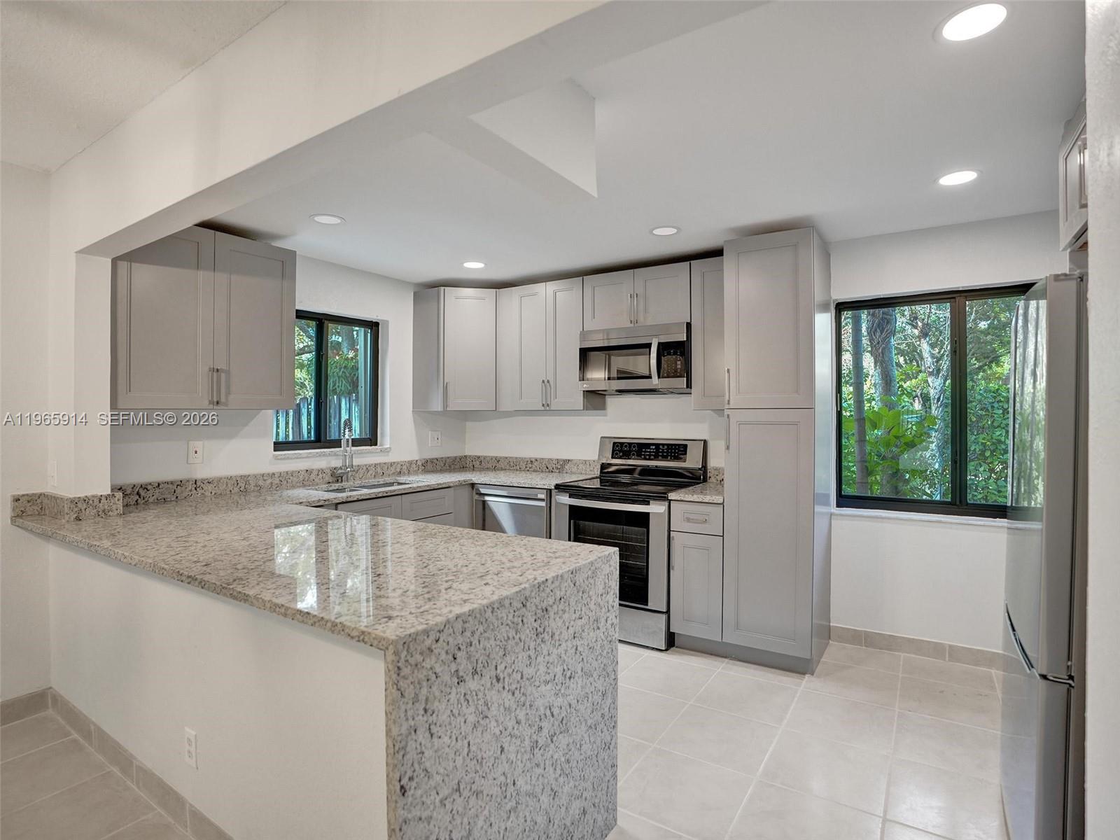 STONEBRIDGE PHASE 1 - Residential