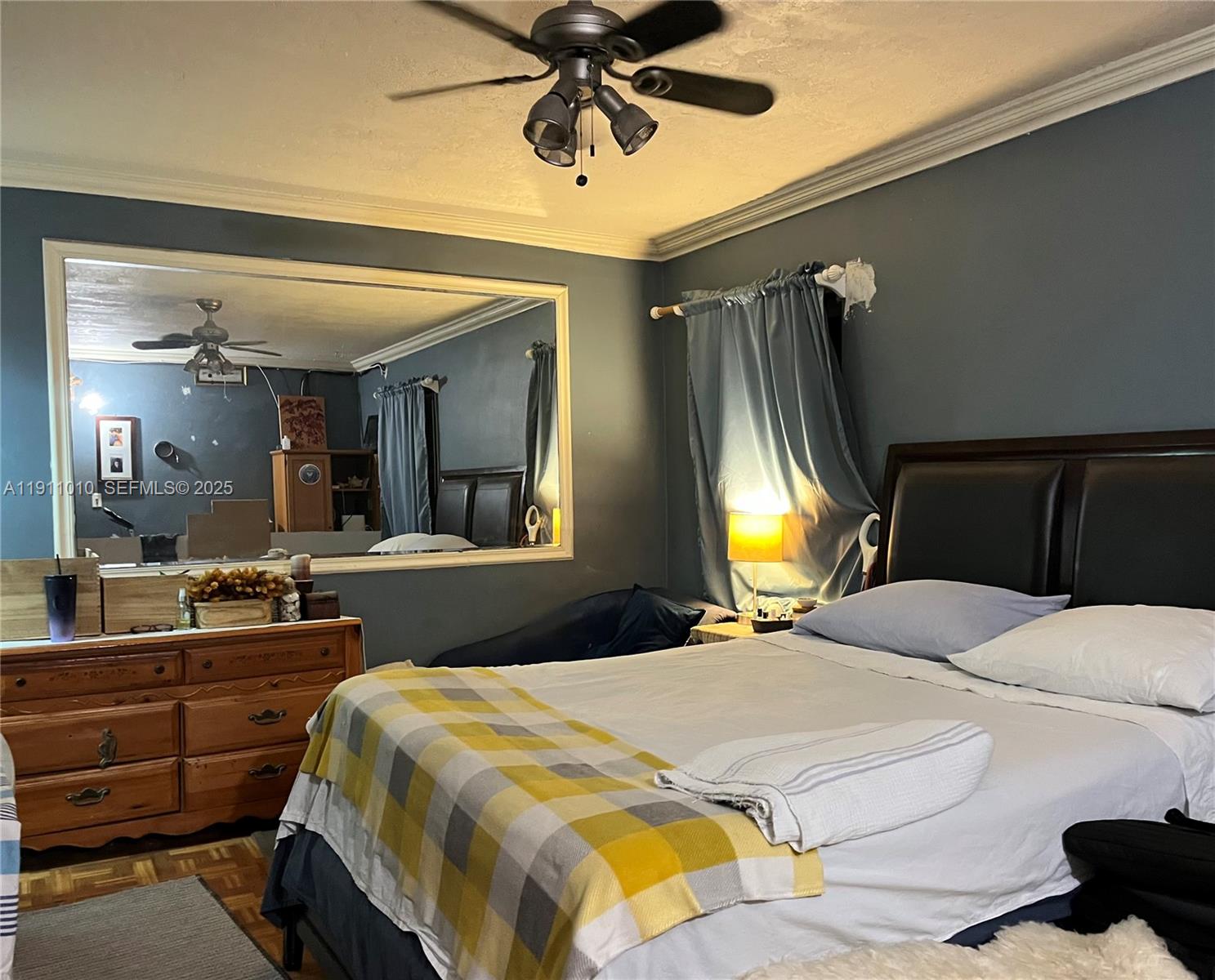 DEVON-AIRE VILLAS SEC 8 - Residential