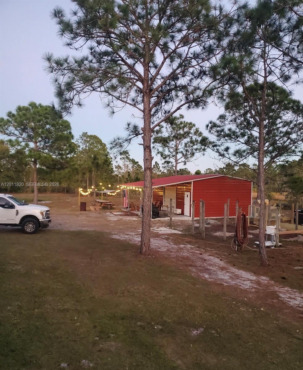 LAKE MONTAZA ESTATES - Residential