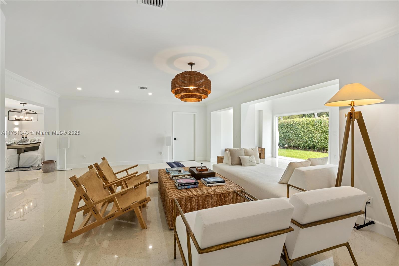 TROPICAL ISLE HOMES SUB - Residential