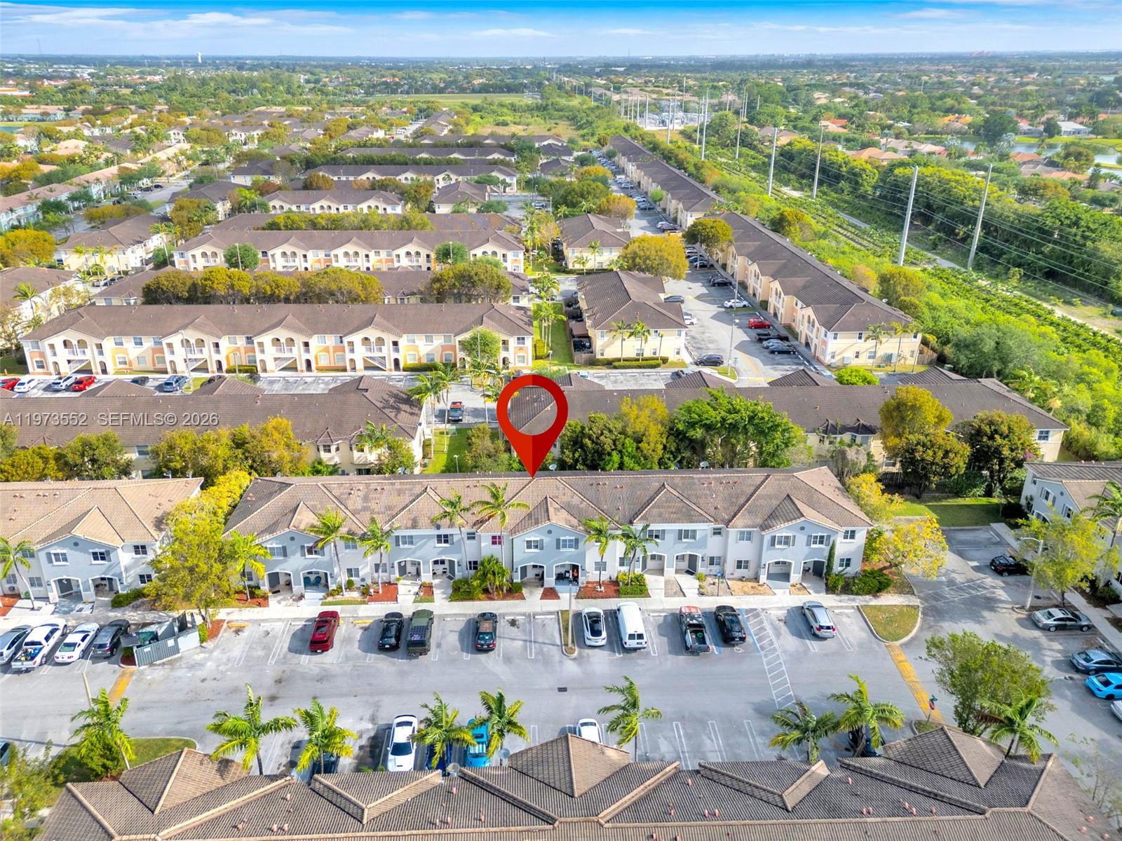 VENETIA GROVE - Residential