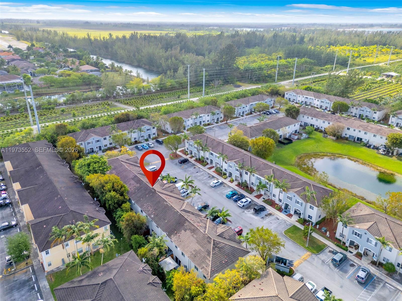 VENETIA GROVE - Residential