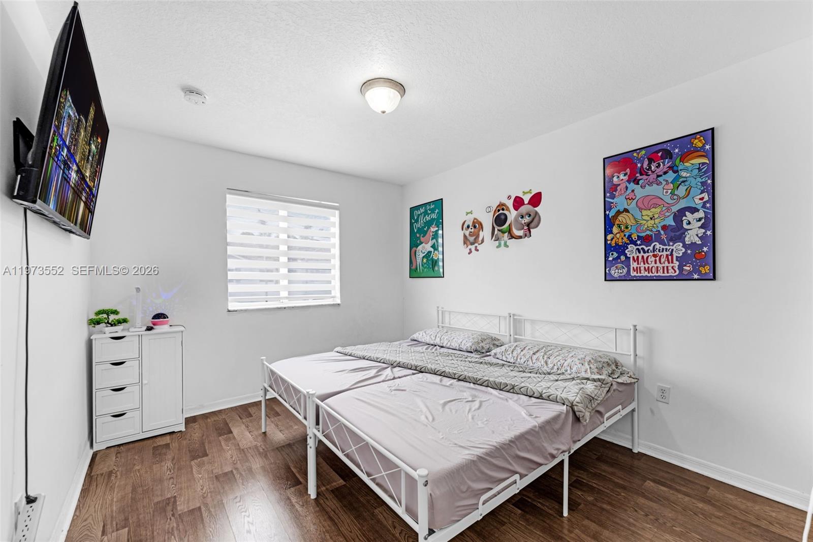 VENETIA GROVE - Residential