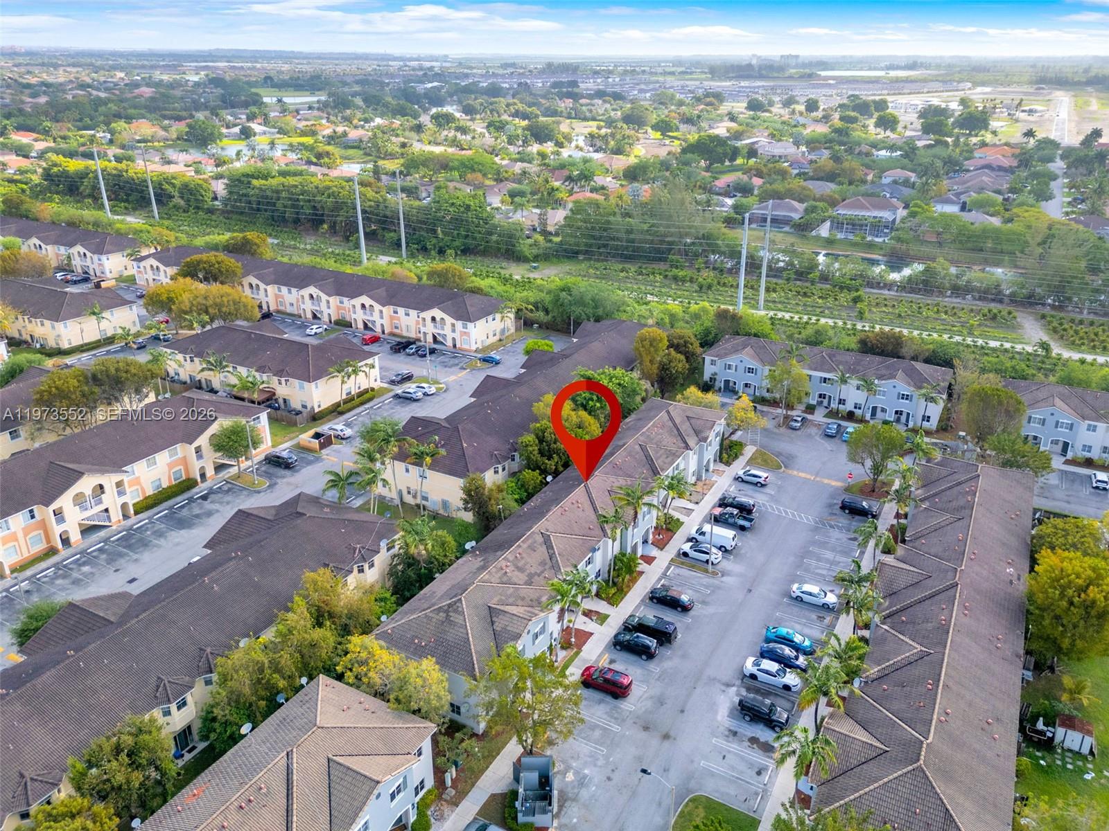 VENETIA GROVE - Residential