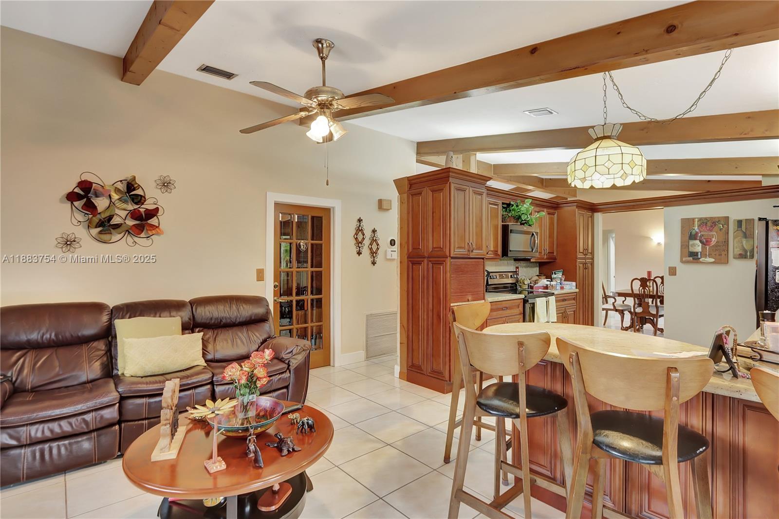 WOODFIELD - Residential