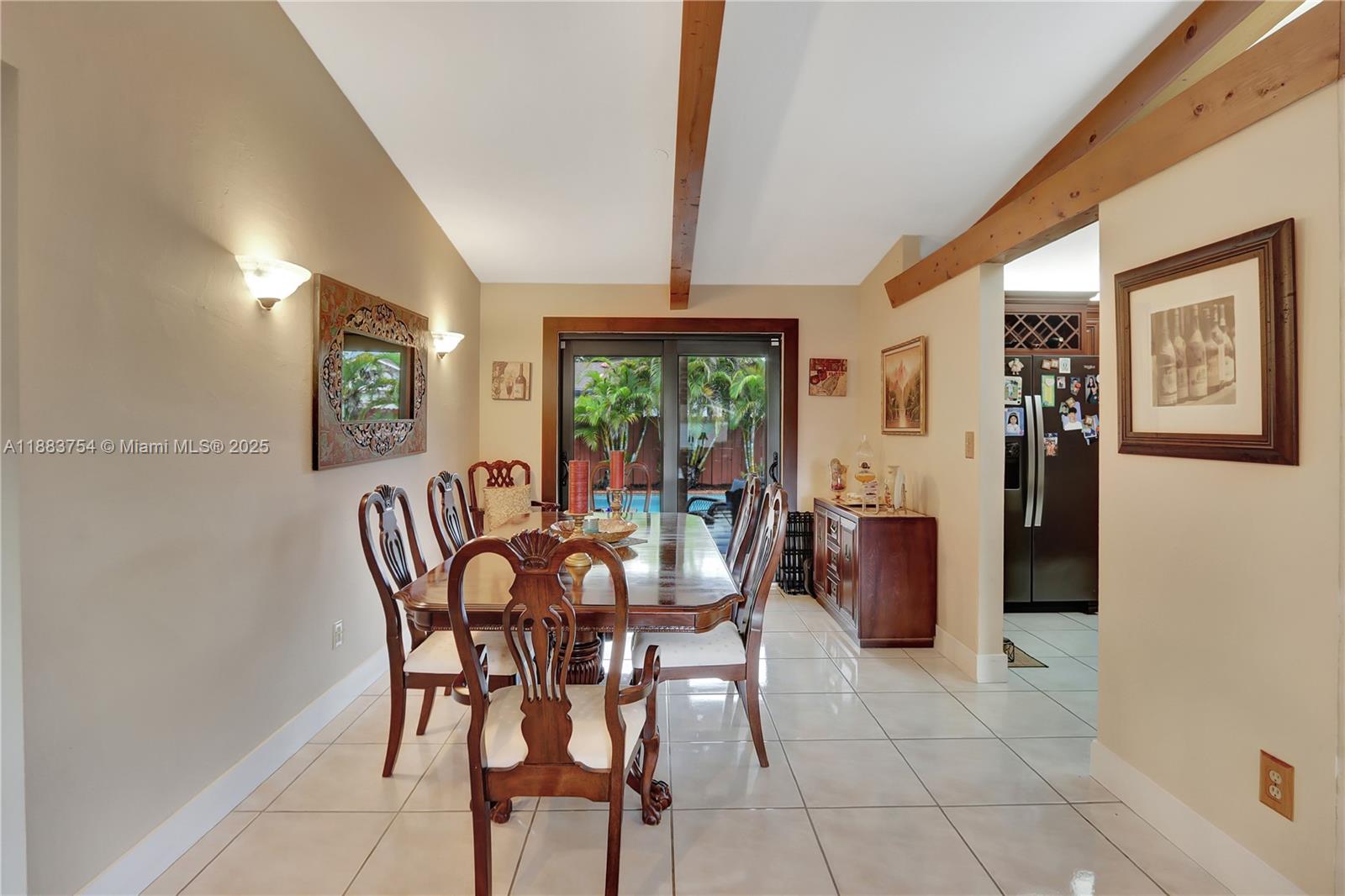 WOODFIELD - Residential