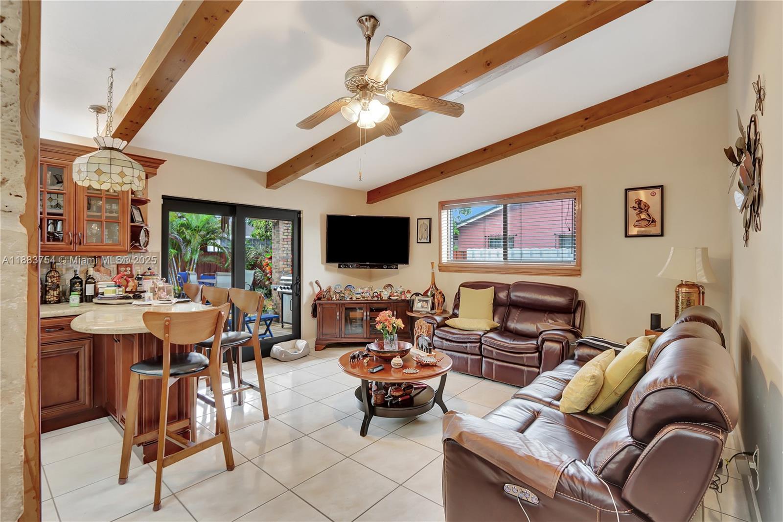 WOODFIELD - Residential