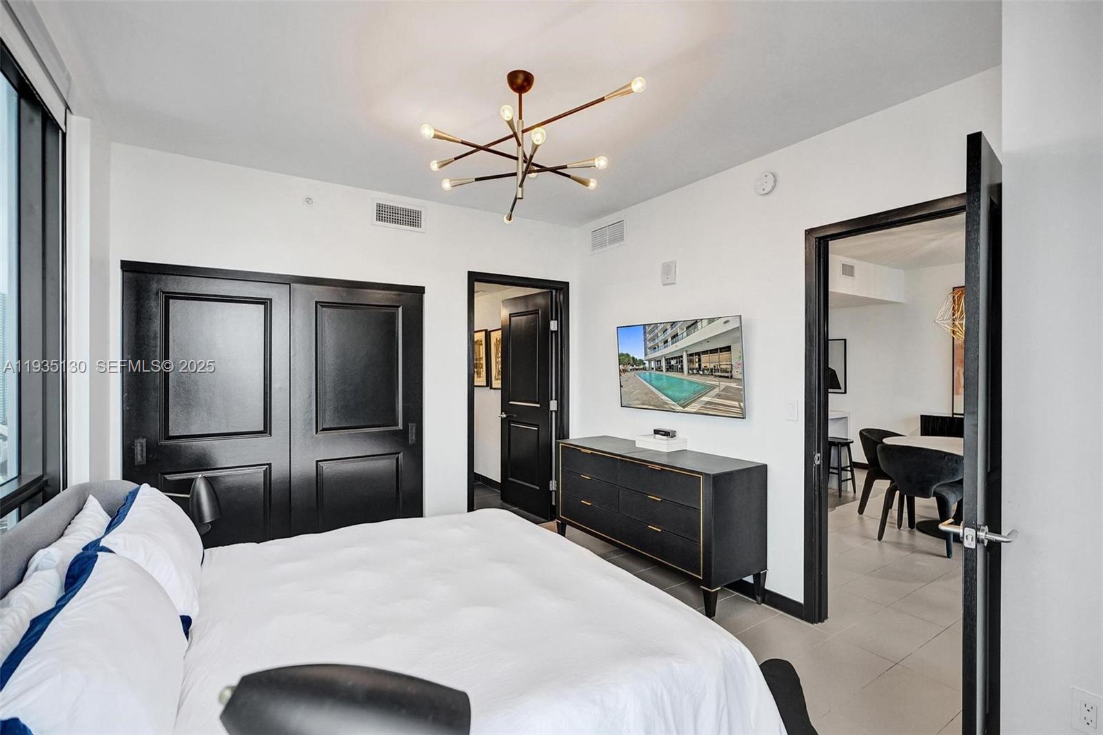 CANVAS CONDO - Residential