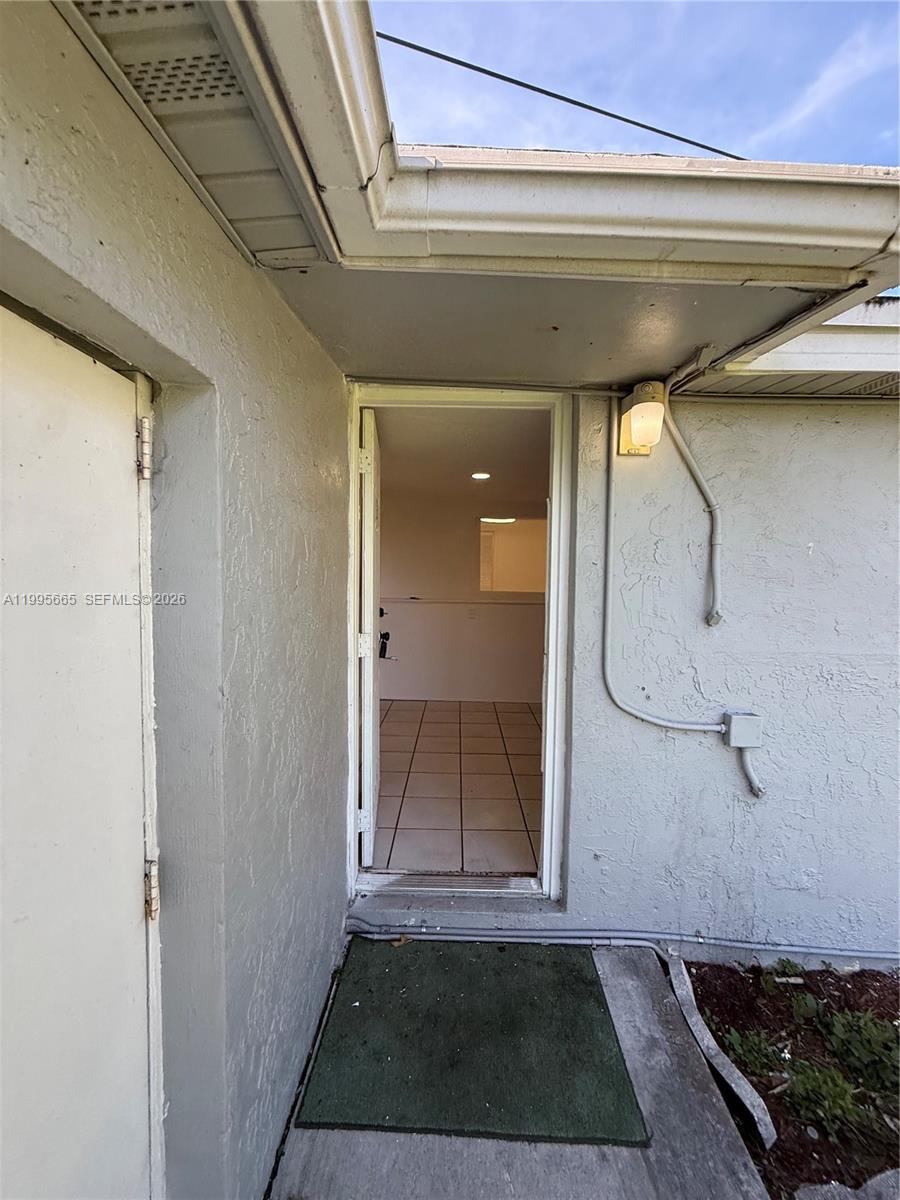 HOLLYWOOD BEACH HEIGHTS P - Residential Lease