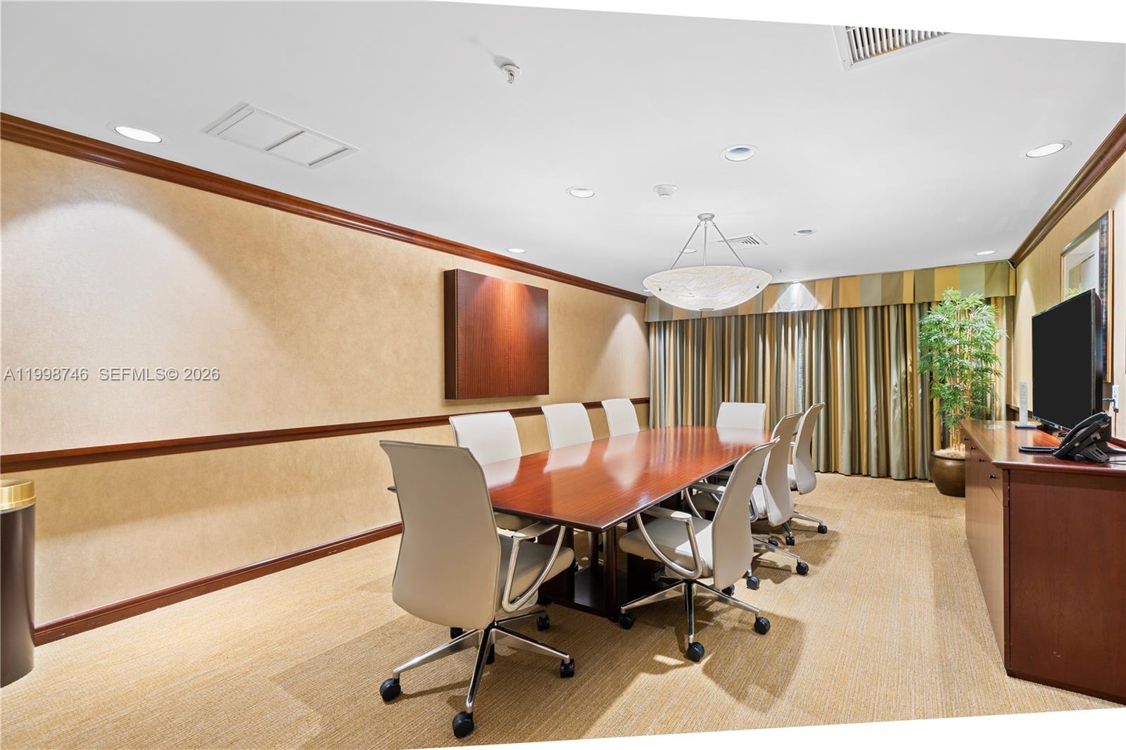 WATERGARDEN CONDO - Residential