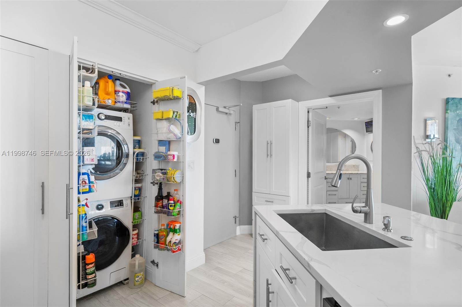 WATERGARDEN CONDO - Residential