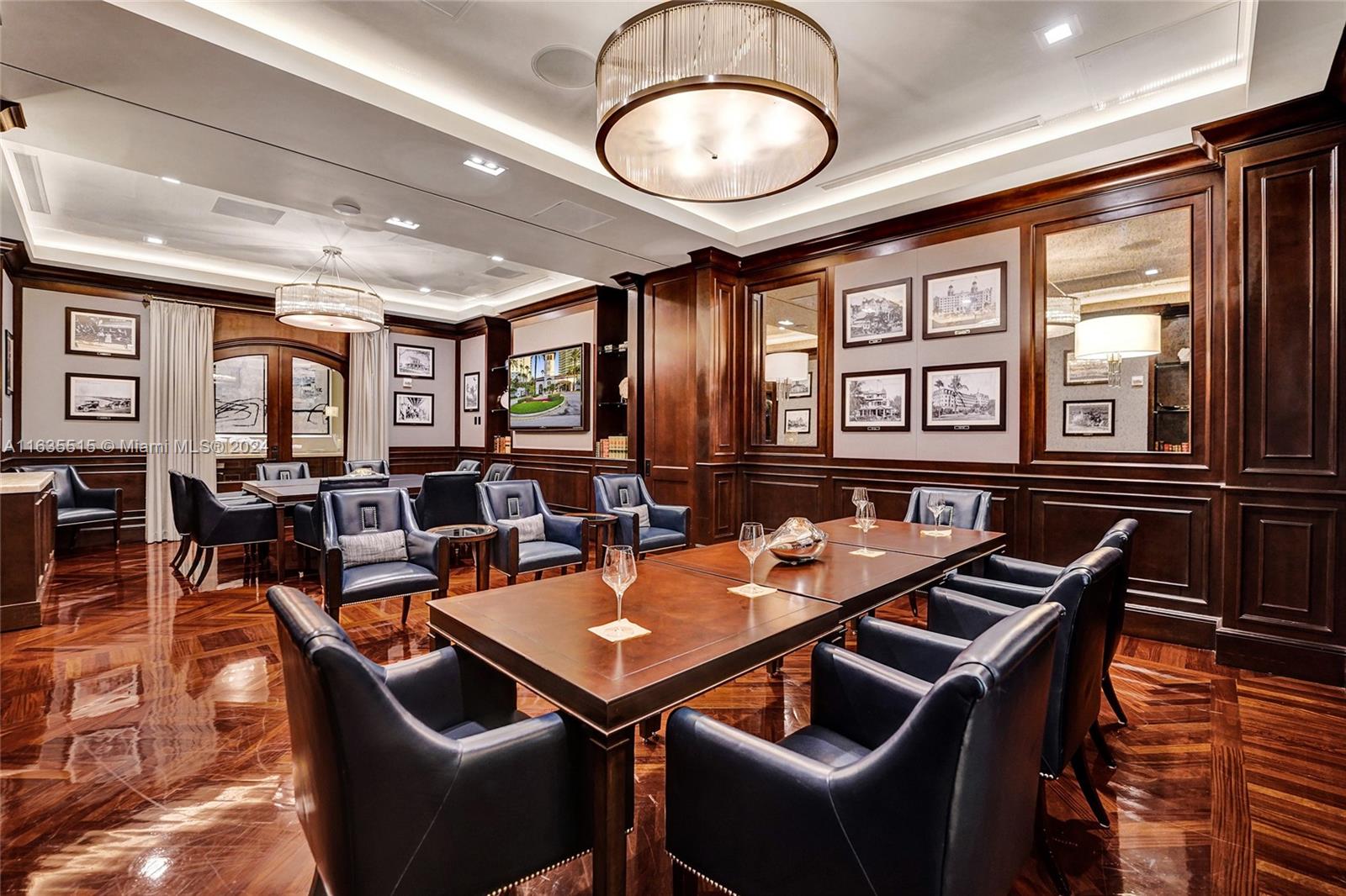 TOWERS OF PORTO VITA-SOUT - Residential