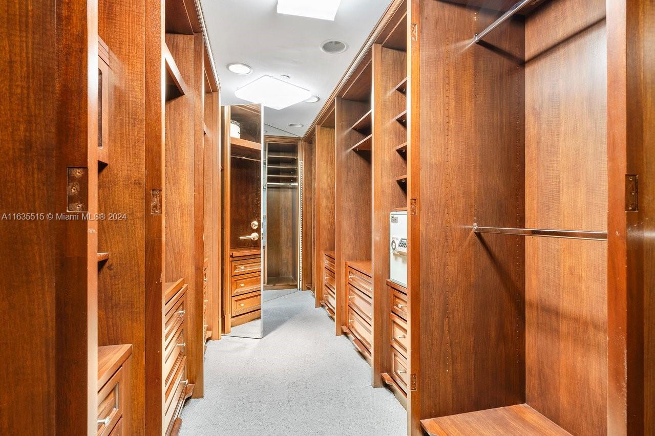 TOWERS OF PORTO VITA-SOUT - Residential