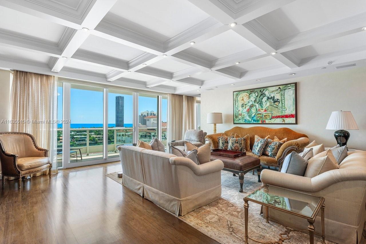 TOWERS OF PORTO VITA-SOUT - Residential