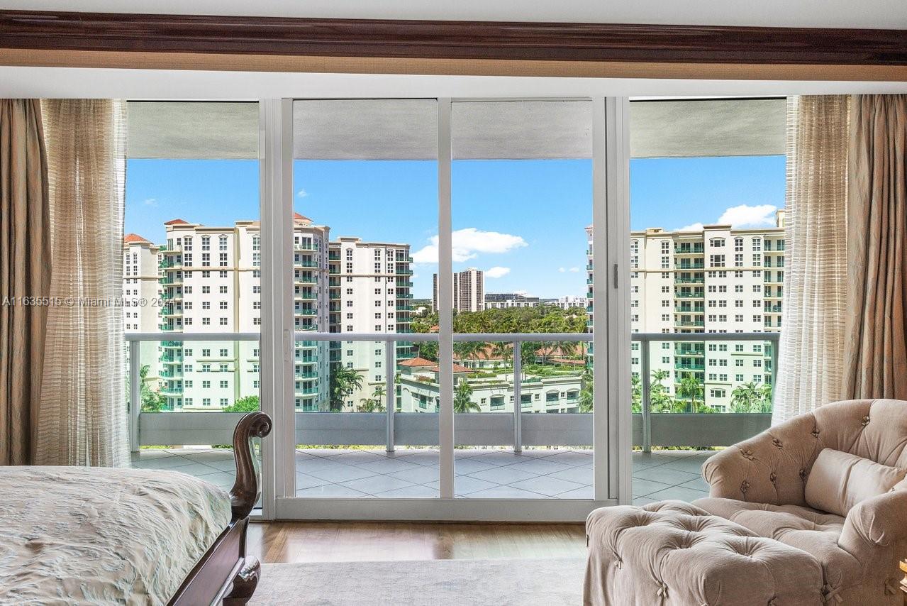 TOWERS OF PORTO VITA-SOUT - Residential