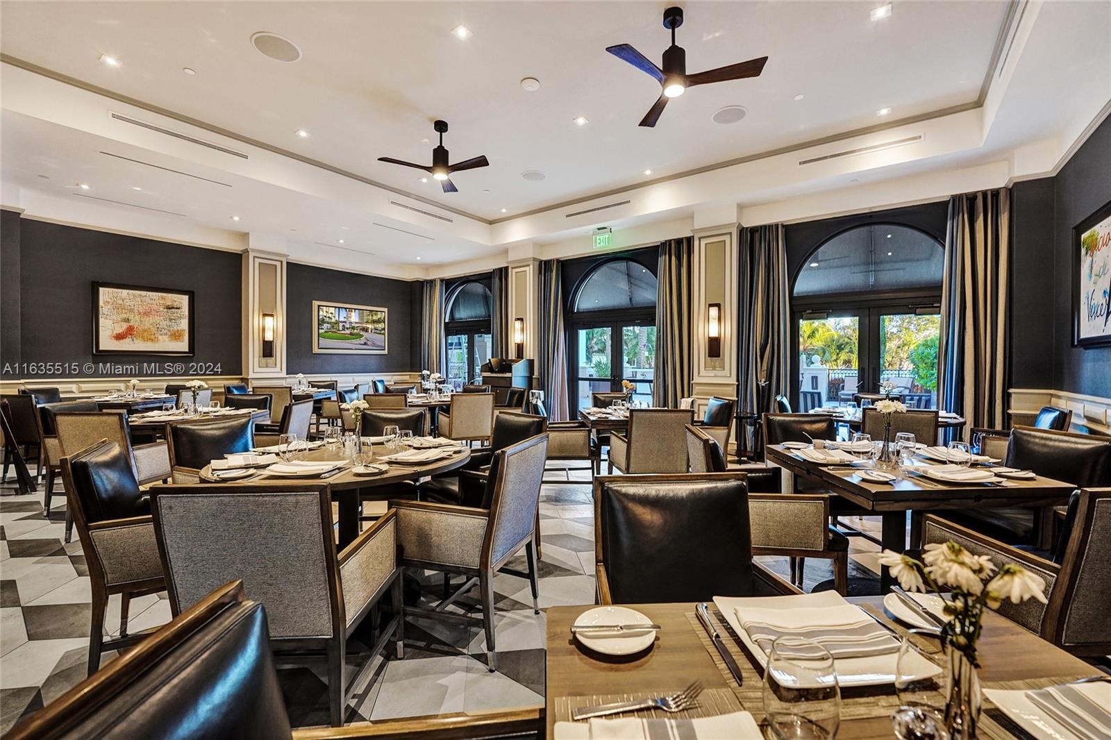 TOWERS OF PORTO VITA-SOUT - Residential