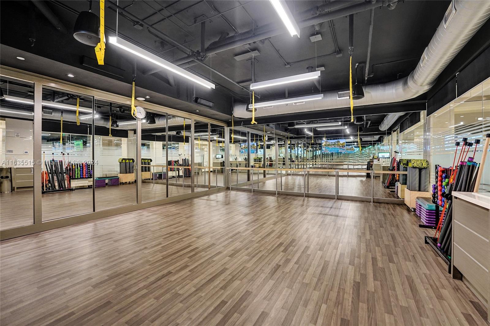 TOWERS OF PORTO VITA-SOUT - Residential