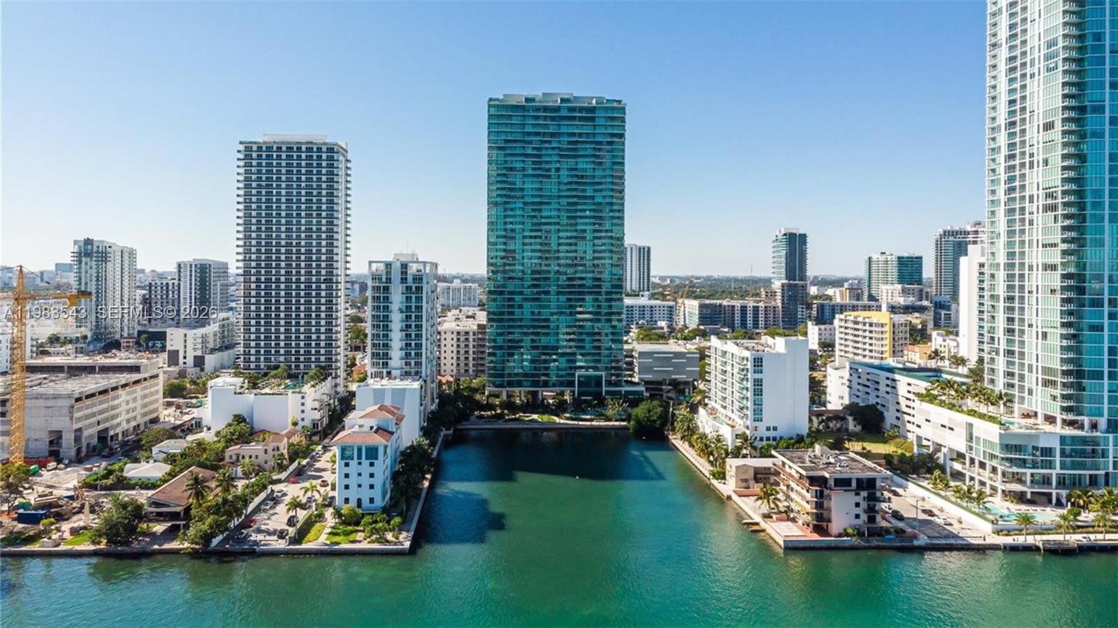 ICON BAY CONDO - Residential