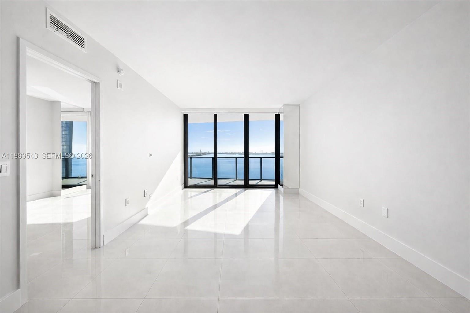 ICON BAY CONDO - Residential