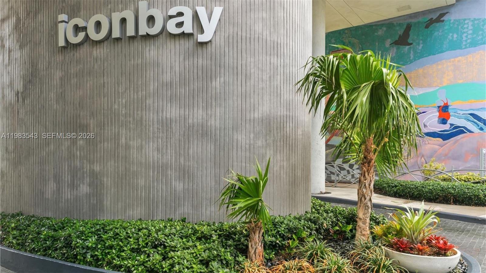 ICON BAY CONDO - Residential