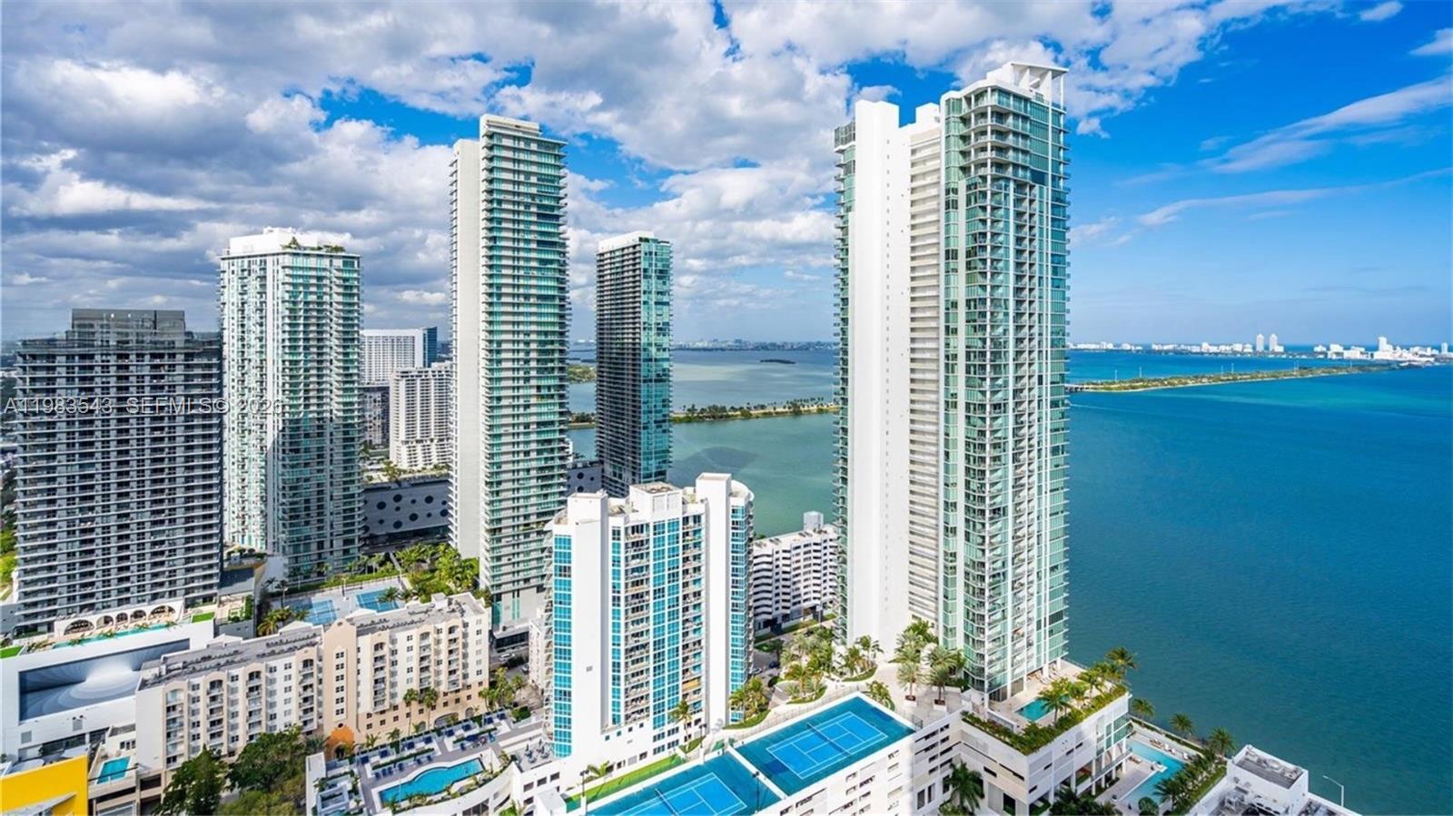 ICON BAY CONDO - Residential