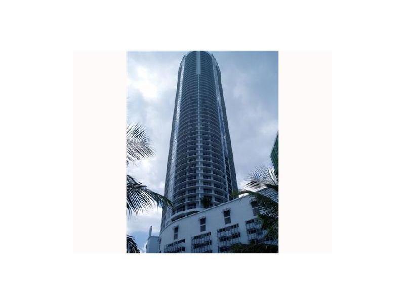 OPERA TOWER - Residential Lease