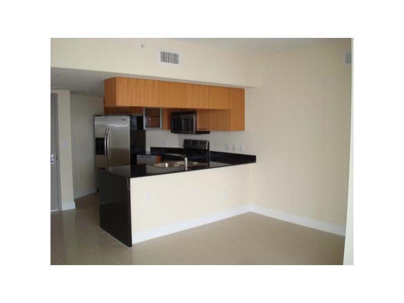 OPERA TOWER - Residential Lease