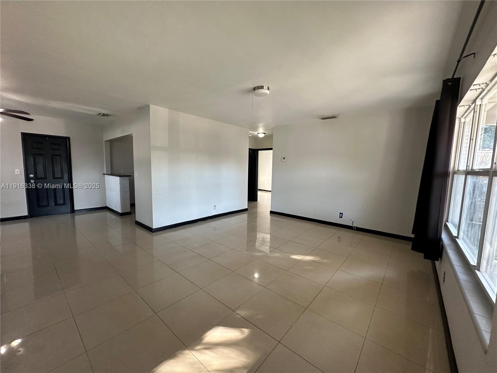 SHERIDAN PARK - Residential Lease