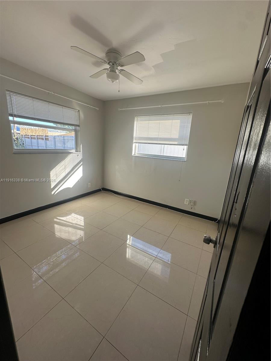 SHERIDAN PARK - Residential Lease