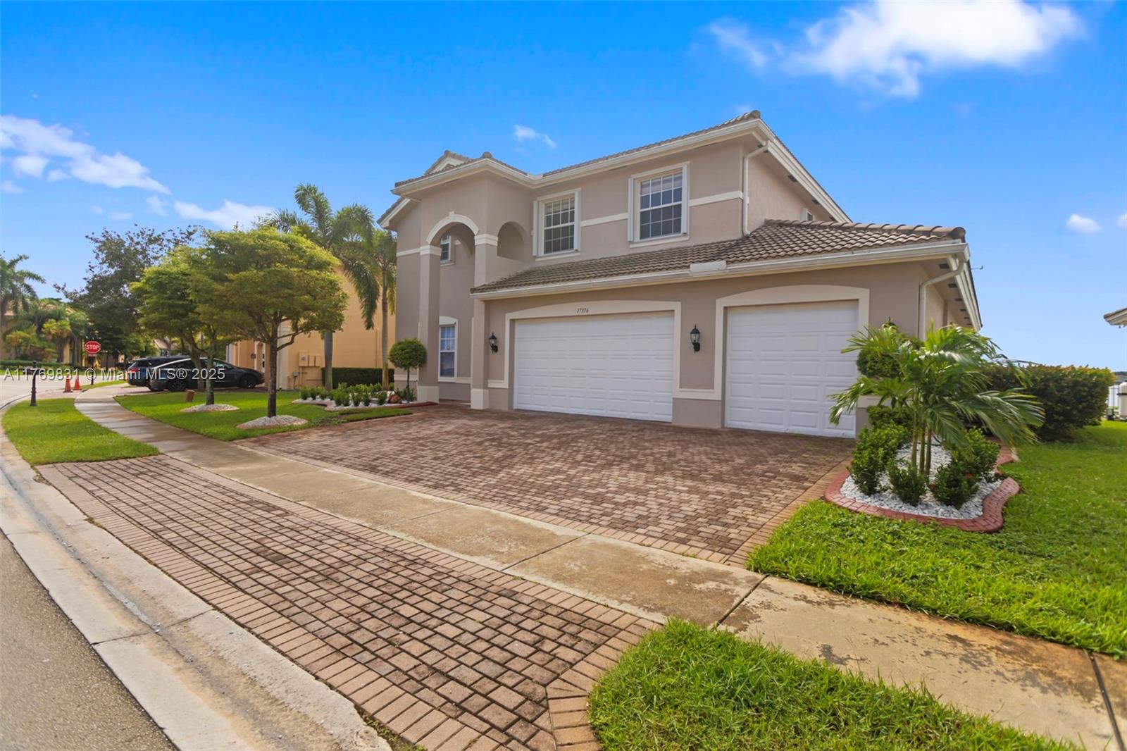 Rental Property at 17376 Sw 48th St, Miramar, Broward County, Florida - Bedrooms: 5 
Bathrooms: 3  - $6,200 MO.