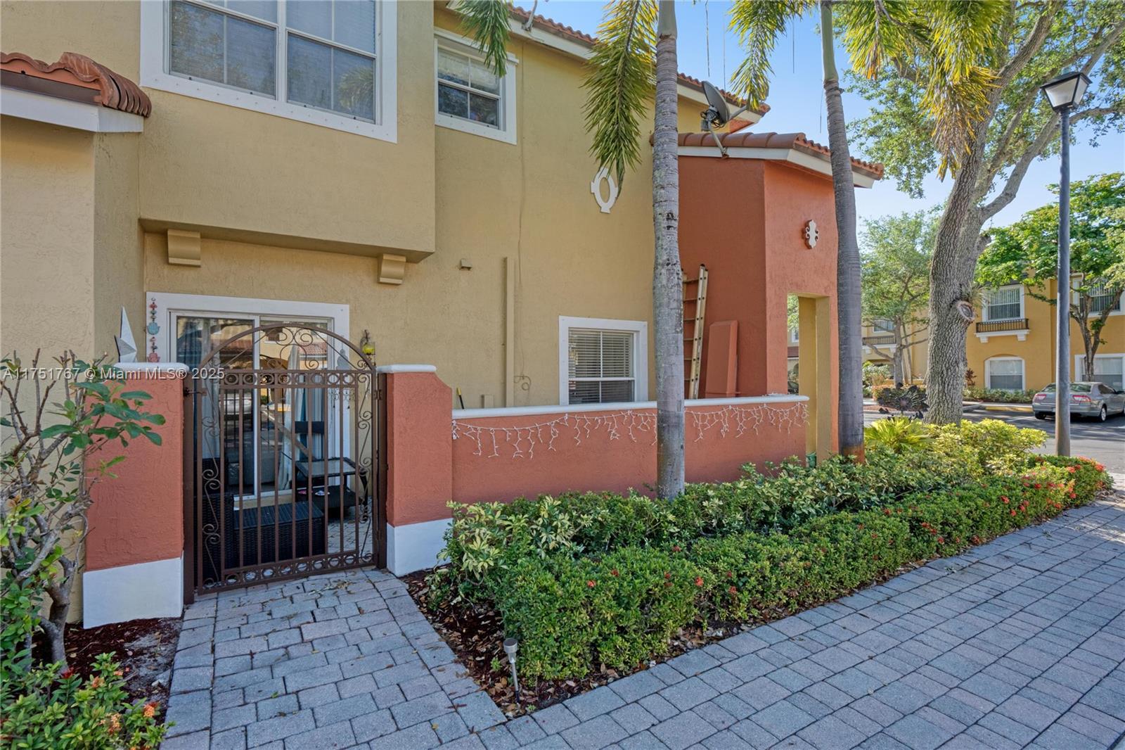 3383 Merrick Ct 1116