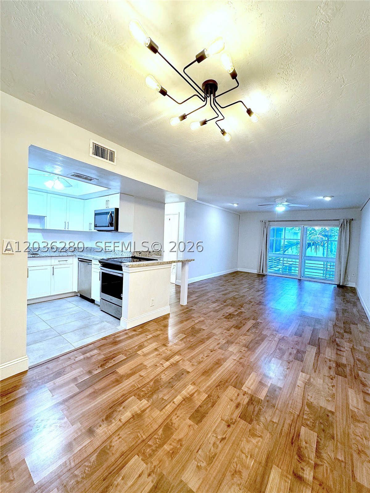 1535 SE 15th St 304
