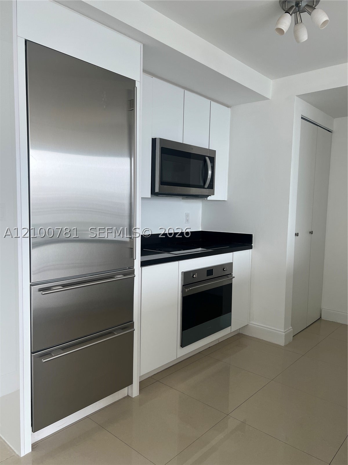 92 SW 3rd St 5102
